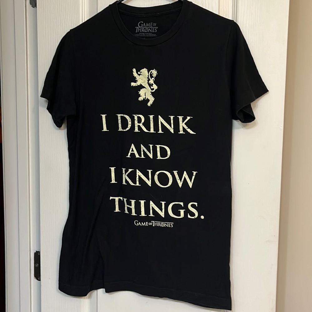 Game Of Thrones “I Drink And I Know Things” T-Shi… - image 1